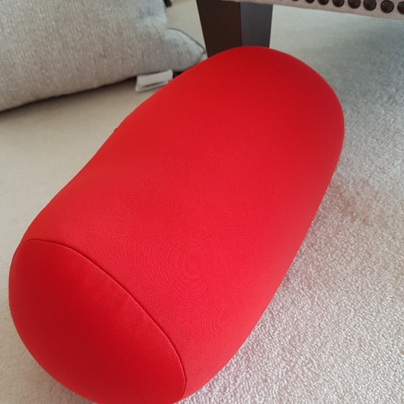 2 Pack Brand New Throw Microbead Pillows - Picture 8 of 8